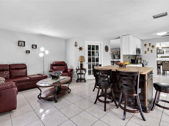 Home for sale at 5308 SW 117th Ave - photo 6900050