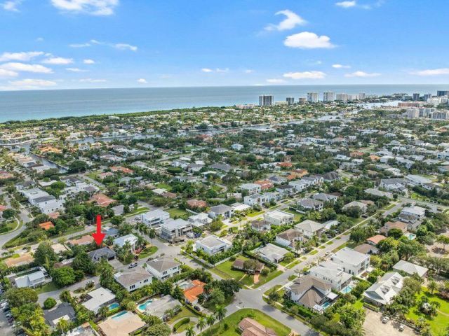 Home for rent at 1132 NE 3rd Avenue - photo 6901102