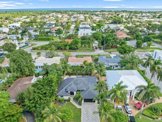 Home for rent at 1132 NE 3rd Avenue - photo 6901104