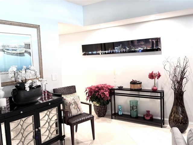 Apartment for rent  Unit #308 - photo 6912106