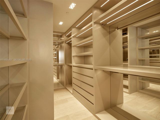 Apartment for rent  Unit #2704S - photo 6904343