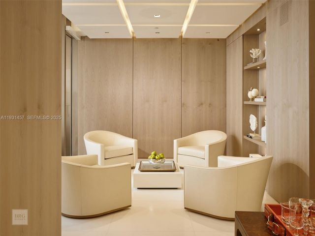 Apartment for rent  Unit #2704S - photo 6904351