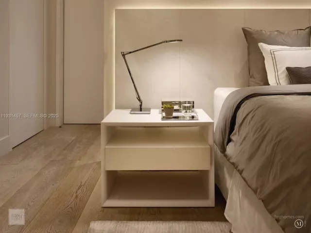 3-bedroom condo for rent in Bal Harbour - 9701 Collins Ave 2704S - MondialRealty