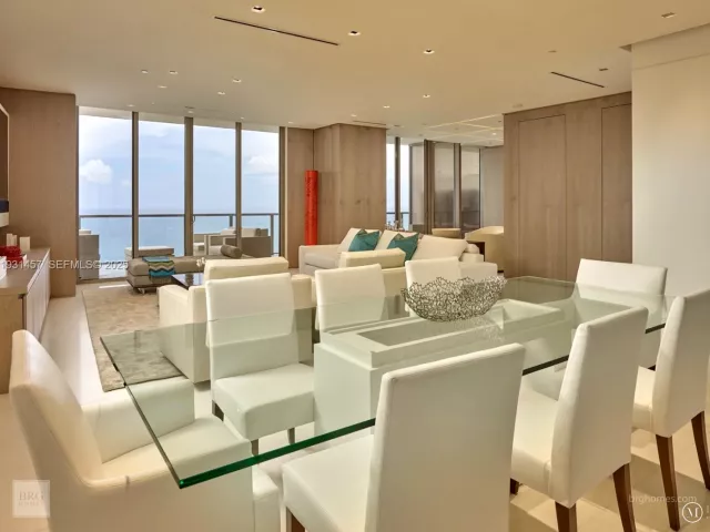 3-bedroom condo for rent in Bal Harbour - 9701 Collins Ave 2704S - MondialRealty