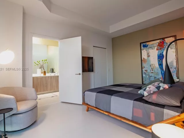 1-bedroom condo for sale in Miami - 501 NE 31st St PH4405 - MondialRealty