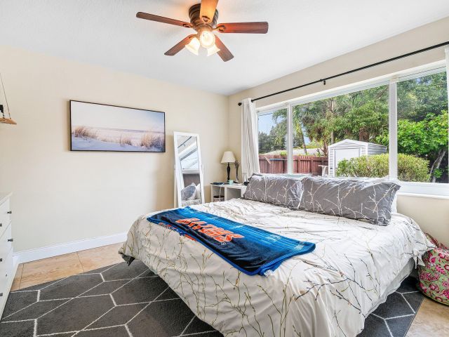 Home for sale at 301 Se 10th Court - photo 6904189