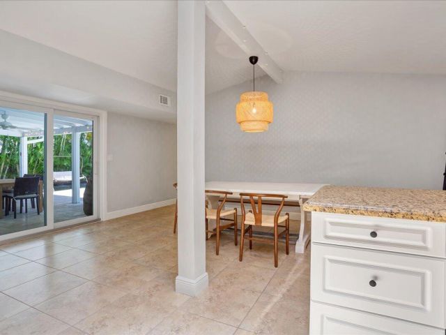 Home for rent at 1110 SW 15th Street - photo 6904256