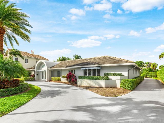 Home for rent at 2041 Thatch Palm Drive - photo 6913373