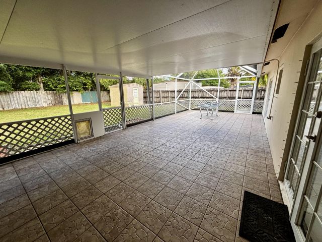 Home for rent at 9976 Liberty Rd - photo 6919729