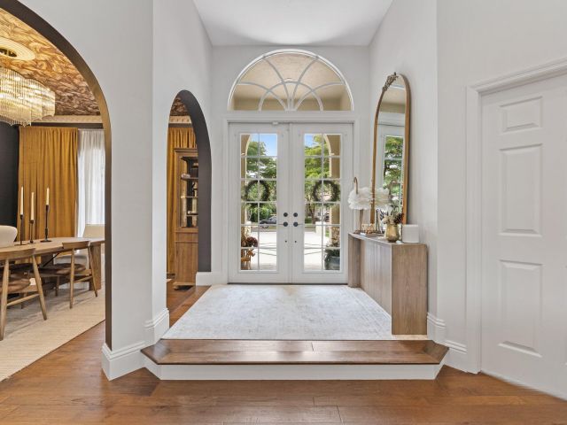 Home for sale at 1100 SW 21st Avenue - photo 6915009