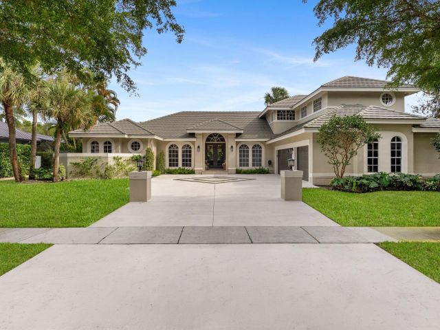 Home for sale at 1100 SW 21st Avenue - photo 6915011