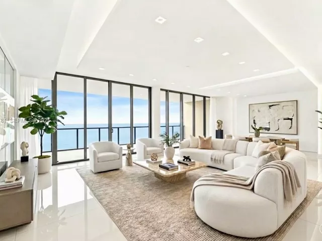 4-bedroom condo for sale in Bal Harbour - 9701 Collins Ave 2303S - MondialRealty