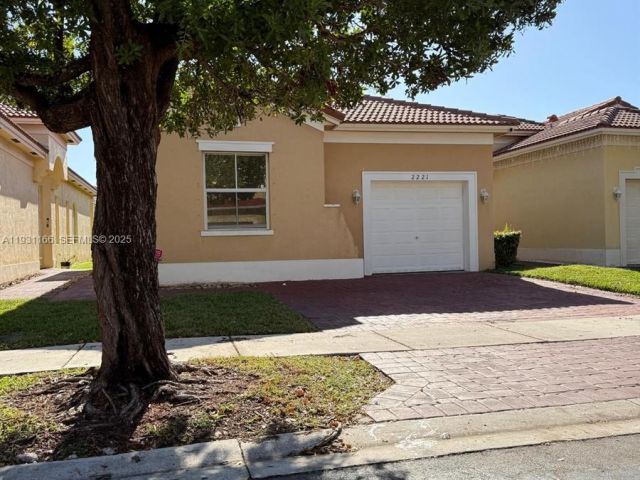 3-bedroom home for rent in Homestead - 2221 NE 37th Ter 0 - MondialRealty