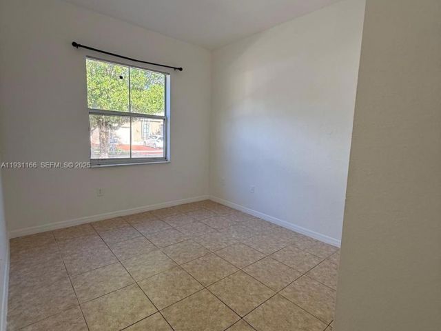 3-bedroom home for rent in Homestead - 2221 NE 37th Ter 0 - MondialRealty