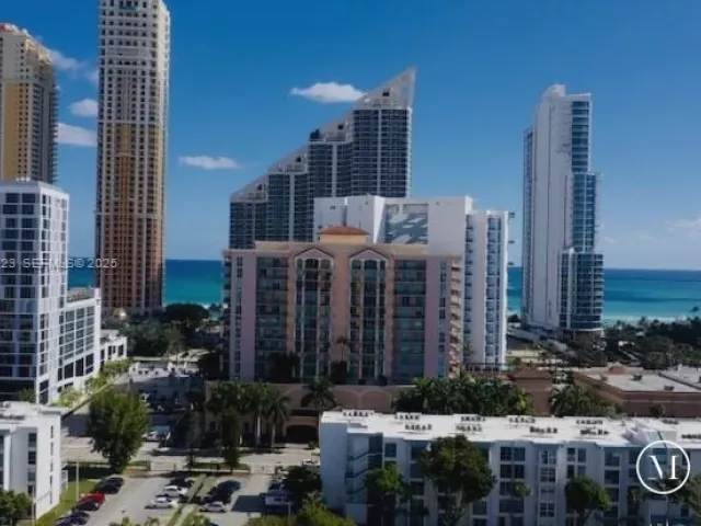 2-bedroom condo for sale in Sunny Isles Beach - 17555 Atlantic Blvd 1205 - MondialRealty