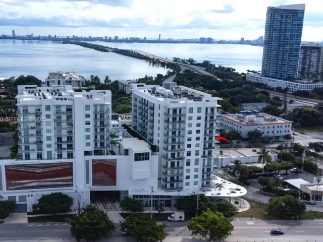 2-bedroom condo for sale in Miami - 3900 Biscayne Blvd S-802 - MondialRealty
