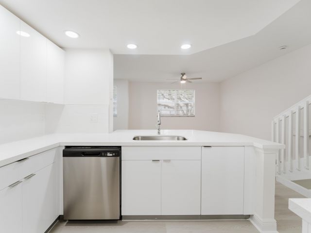 Home for rent at 20889 Saint Andrews Boulevard - photo 6905333