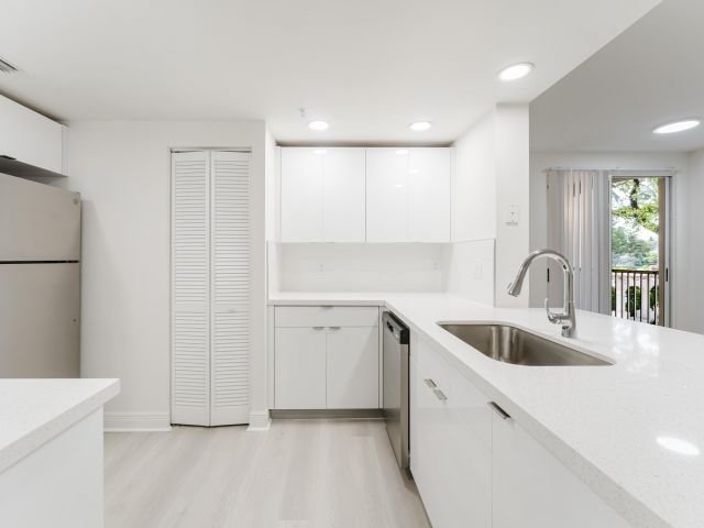 Home for rent at 20889 Saint Andrews Boulevard - photo 6905336