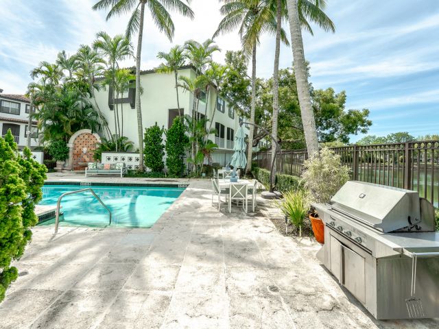 Home for rent at 20889 Saint Andrews Boulevard - photo 6905342