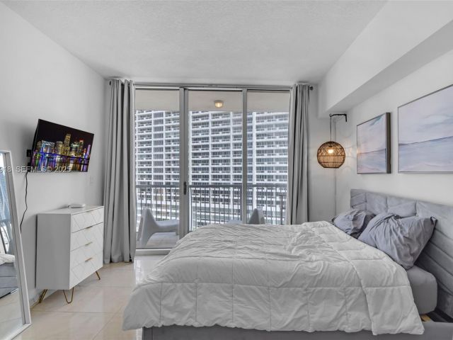 condo for sale in Miami - 1750 N Bayshore Dr 1204 - MondialRealty