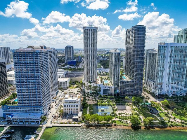 condo for sale in Miami - 1750 N Bayshore Dr 1204 - MondialRealty