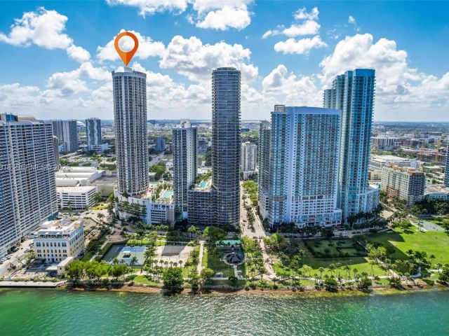 condo for sale in Miami - 1750 N Bayshore Dr 1204 - MondialRealty