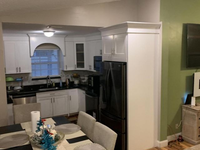 Home for rent at 1345 W 34th Street - photo 6929800