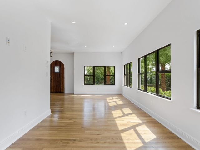 Home for sale at 501 38th Street - photo 6905597