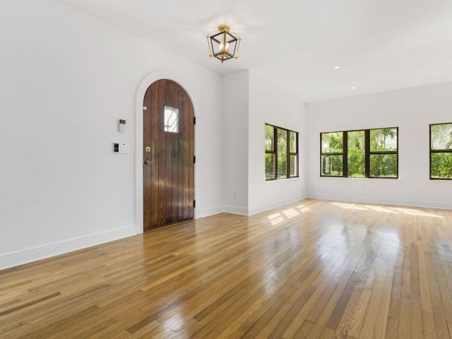 Home for sale at 501 38th Street - photo 6905605