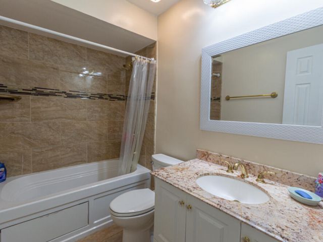 Home for sale at 1045 Cameo Circle - photo 6906727