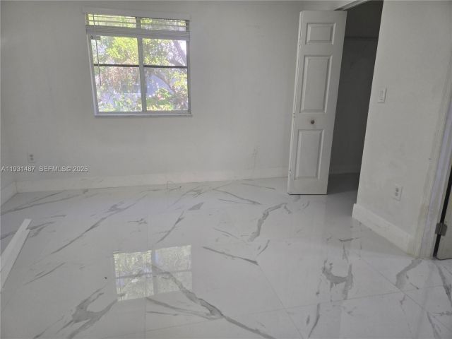 Home for rent at 17337 NW 7th Ave 408 - photo 7431575