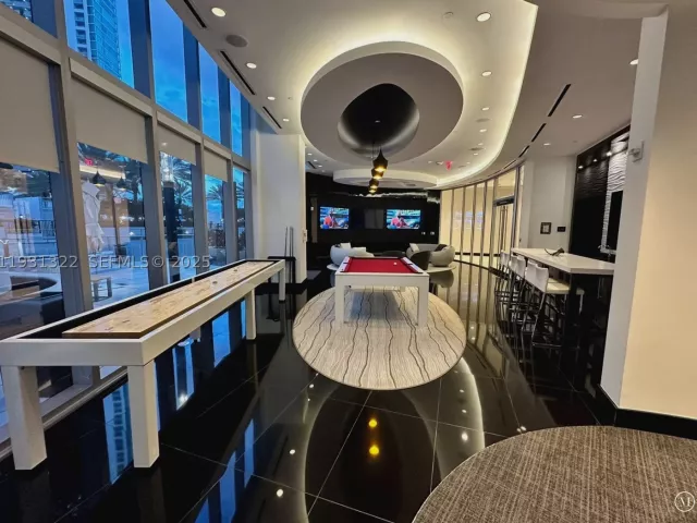 3-bedroom condo for sale in Miami - 851 NE 1st Ave 2212 - MondialRealty