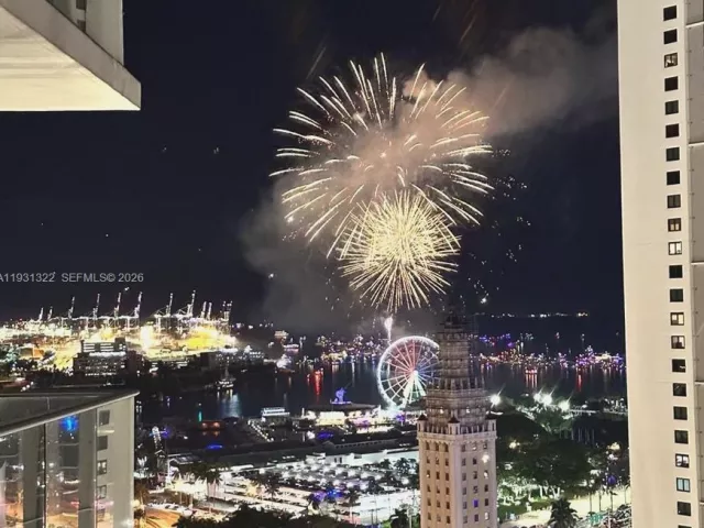 3-bedroom condo for sale in Miami - 851 NE 1st Ave 2212 - MondialRealty