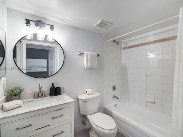 Apartment for sale  Unit #2202 - photo 6906586