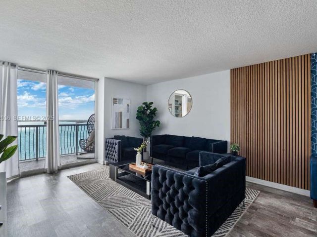 Apartment for sale  Unit #2202 - photo 6906591