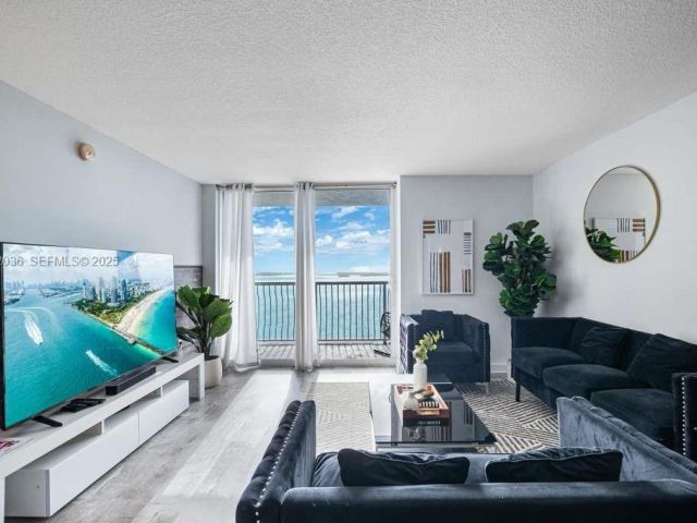 Apartment for sale  Unit #2202 - photo 6906592