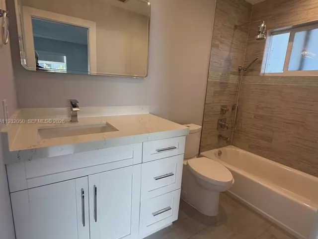 2-bedroom home for rent in North Miami - 1975 Sans Souci Blvd 0 - MondialRealty