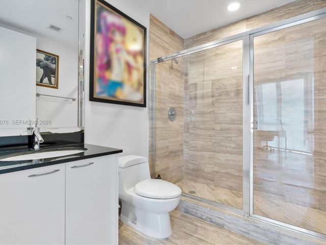 Apartment for sale  Unit #904 - photo 6908015