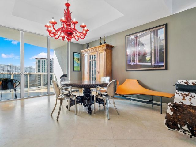 Apartment for sale  Unit #904 - photo 6908025