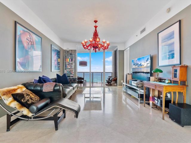 Apartment for sale  Unit #904 - photo 6908028