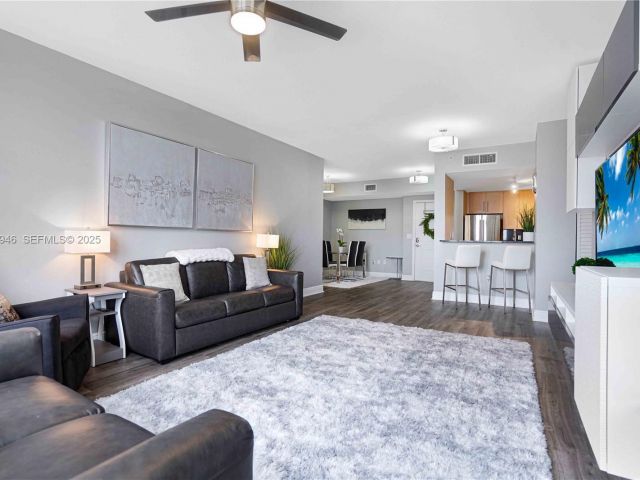 Apartment for rent  Unit #908 - photo 6908220