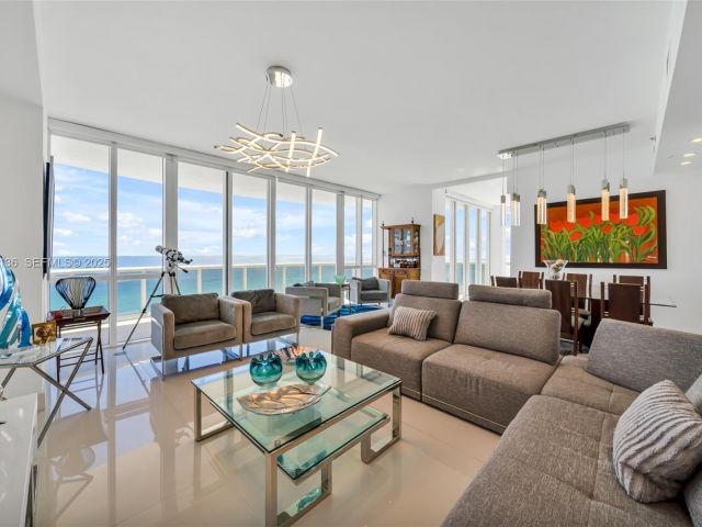 Apartment for sale  Unit #701 - photo 6907960