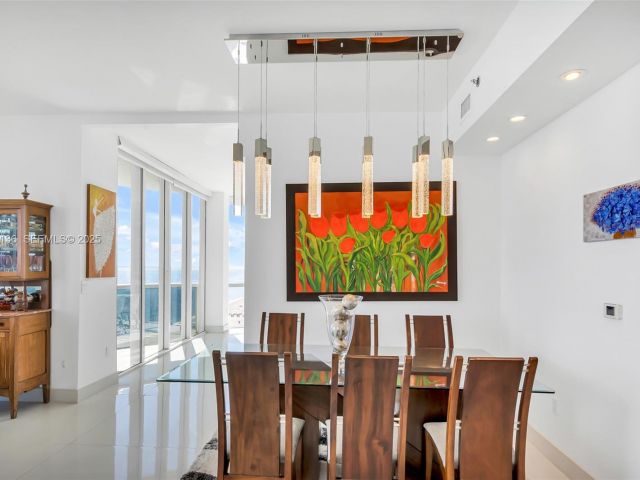 Apartment for sale  Unit #701 - photo 6907962