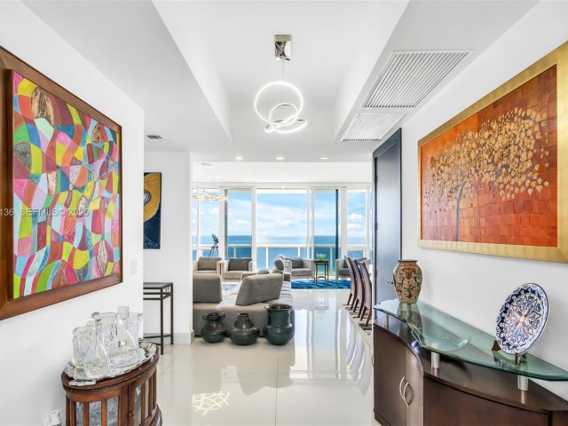 Apartment for sale  Unit #701 - photo 6907969