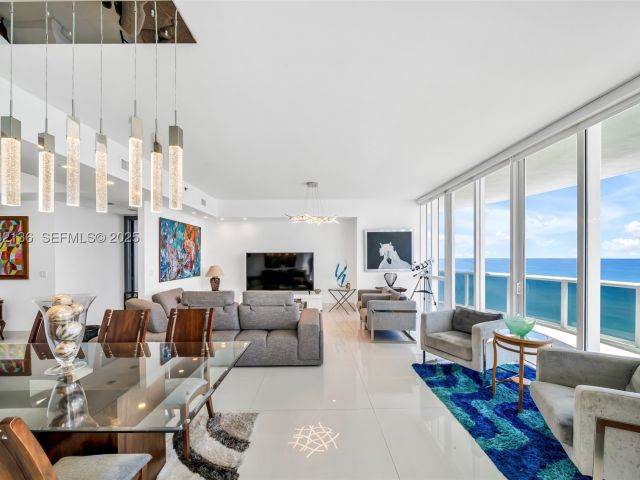 3-bedroom condo for sale in Sunny Isles Beach - 16001 Collins Ave 701 - MondialRealty