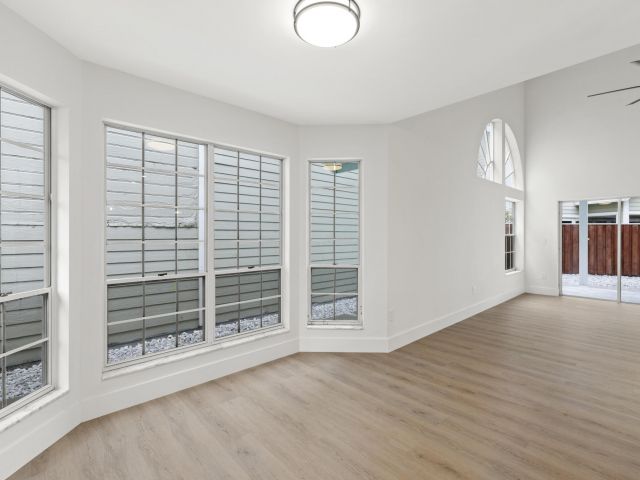 Home for sale at 5115 Coronado Ridge - photo 6910109