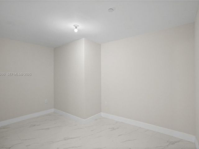 Apartment for rent  Unit #602 - photo 6907383