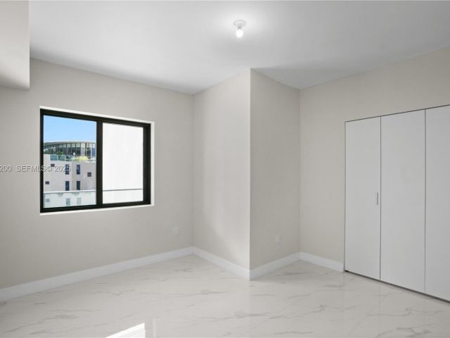 Apartment for rent  Unit #602 - photo 6907391