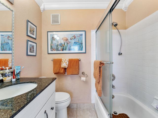 Home for rent at 2725 NE 15th Street - photo 6907604