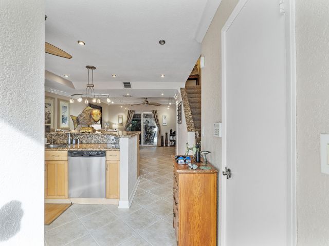 Home for rent at 2725 NE 15th Street - photo 6907620